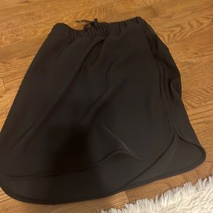 Lululemon skirt black